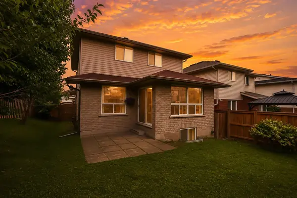 36 Joshua ST, Kitchener, ON N2C 2T4