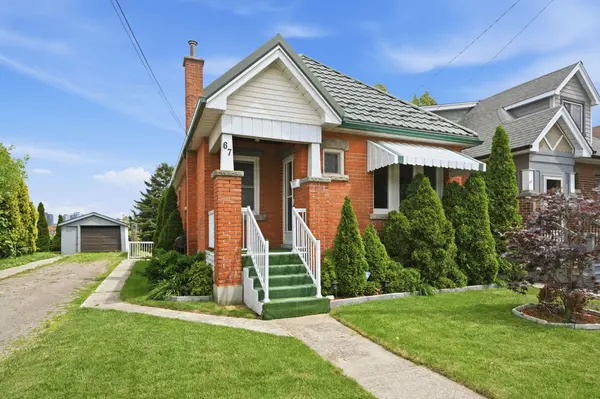 67 Paradise RD S, Hamilton, ON L8S 1S3