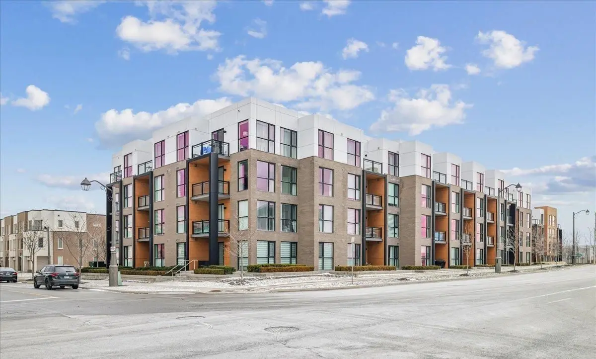 150 Sabina DR #305, Oakville, ON L6H 0W3