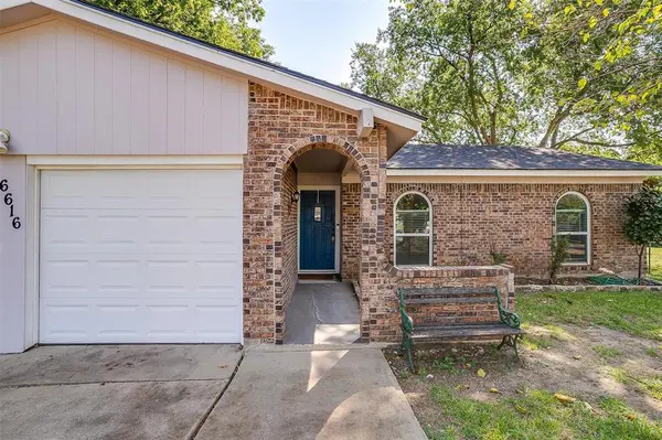 6616 Rickee Court, Watauga, TX 76148