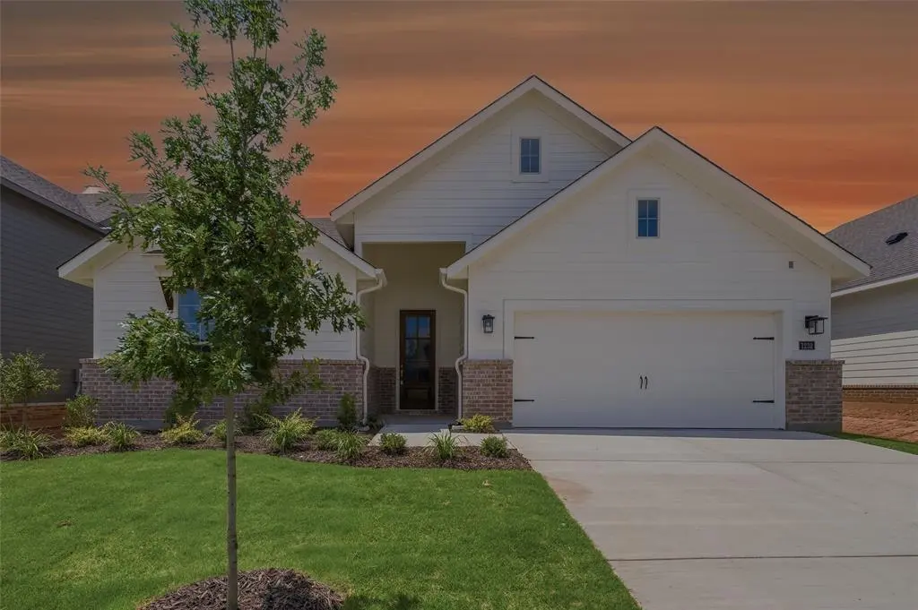 1232 Colca Drive, Springtown, TX 76082