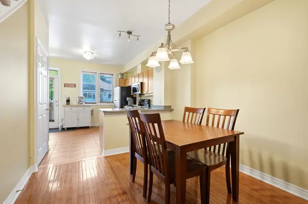 99 Goodwood Park CT #4, Toronto E03, ON M4C 5S9