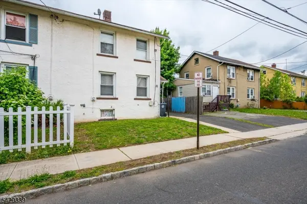 31 Romney Rd, Bound Brook Boro, NJ 08805