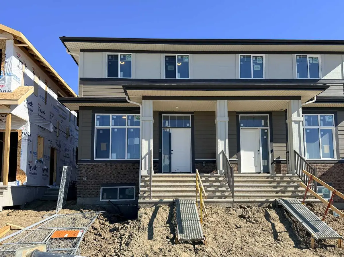 1354 Mahogany BLVD SE, Calgary, AB T3M 4E2