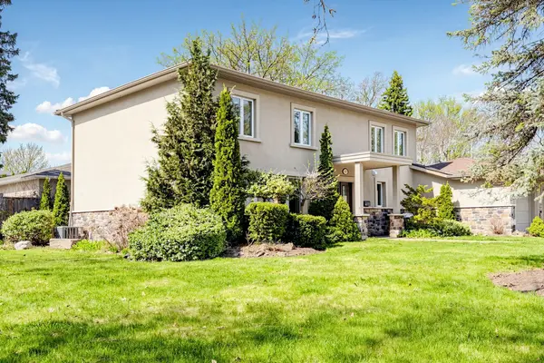 1423 Bunsden AVE, Mississauga, ON L5H 2B3