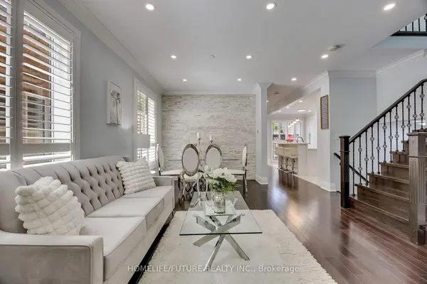 3081 Mission Hill DR, Mississauga, ON L5M 0B8
