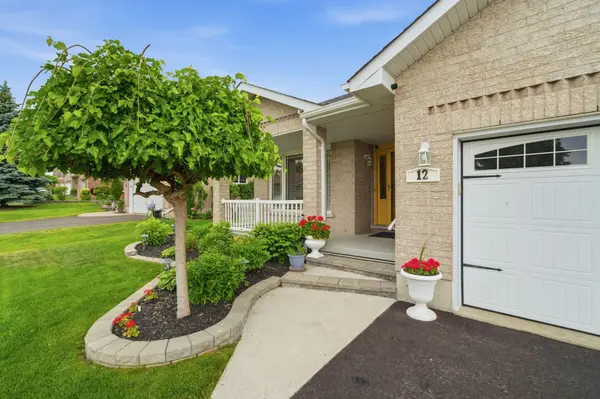 12 Kipling DR, Belleville, ON K8N 0C9