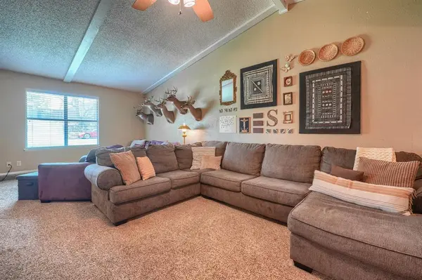 2929 Spring Brook Drive, Garland, TX 75044