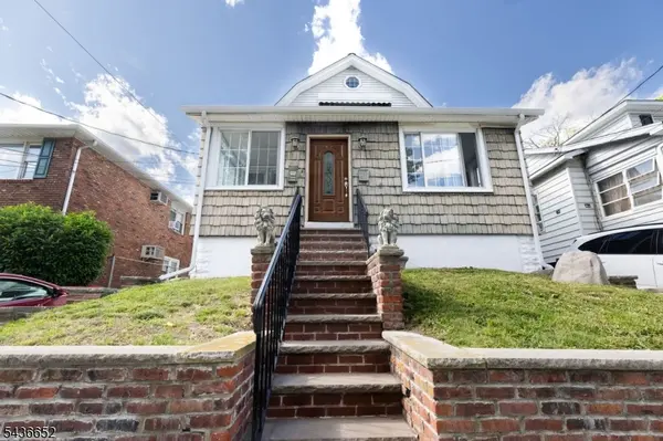 210 Globe Ave, Union Twp., NJ 07083