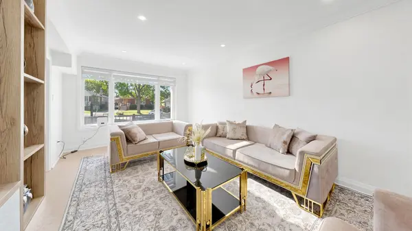 12 Romulus DR, Toronto E09, ON M1K 4C2