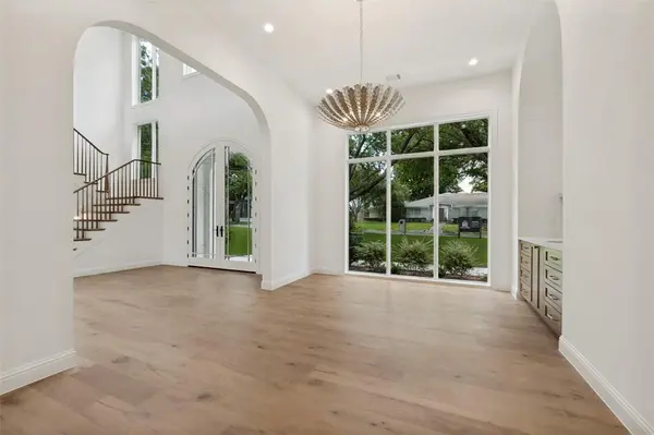 12129 Marbrook Drive, Dallas, TX 75230