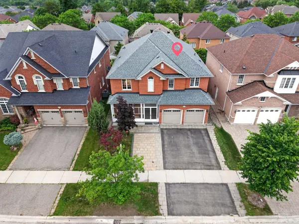 21 Wolf Trail CRES, Richmond Hill, ON L4E 4K1