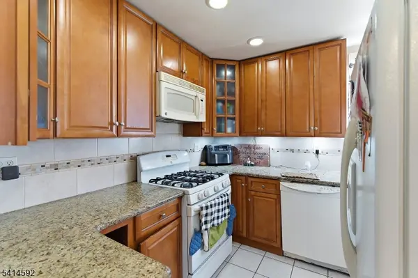 184 E 22Nd St, Paterson City, NJ 07514