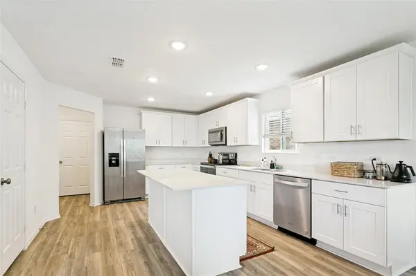 242 Lake Erie Drive, Princeton, TX 75407