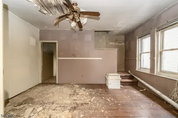 368 Thomas St, Phillipsburg Town, NJ 08865
