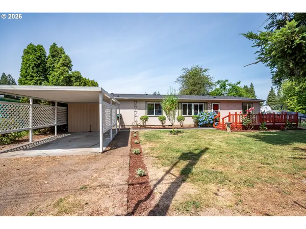 827 NE WOODARD AVE, Castle Rock, WA 98611