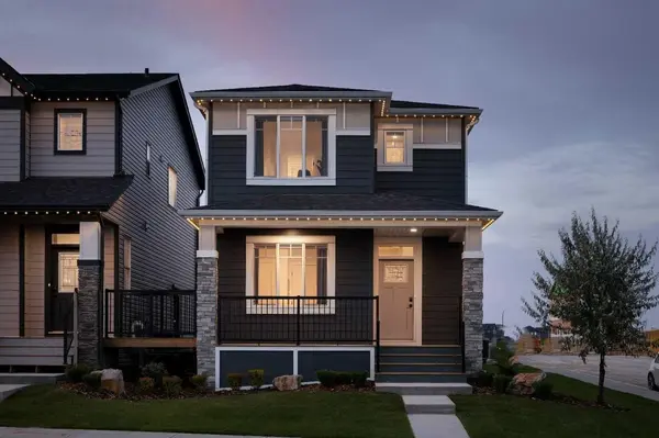 2138 Cobblebrook CRES SW, Airdrie, AB T4B5L9