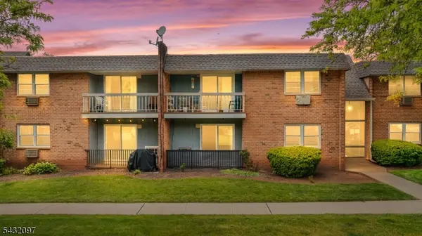 806 Eves Dr #3G, Hillsborough Twp., NJ 08844