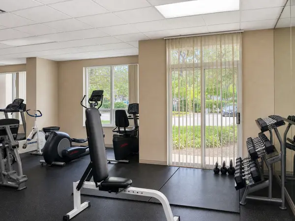 28 Empress AVE #506, Toronto C14, ON M2N 6Z7