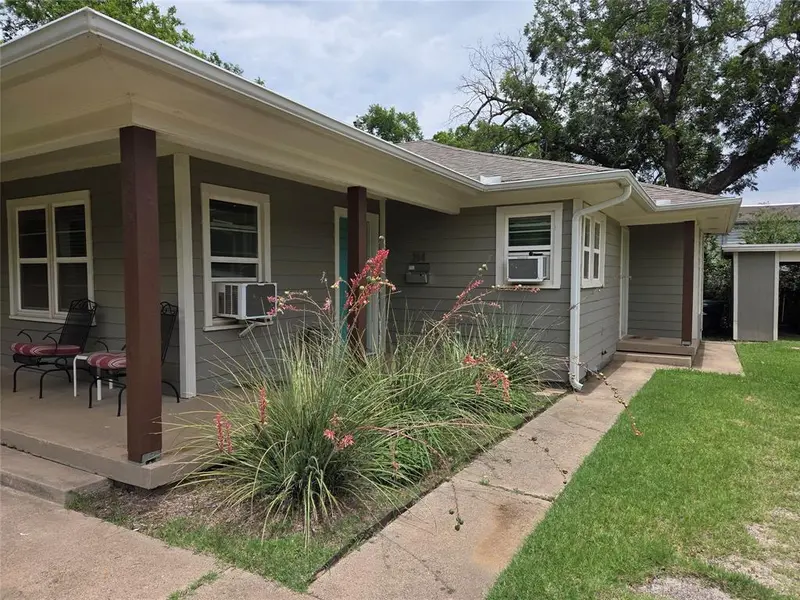 214-216 Jagoe, Denton, TX 76201