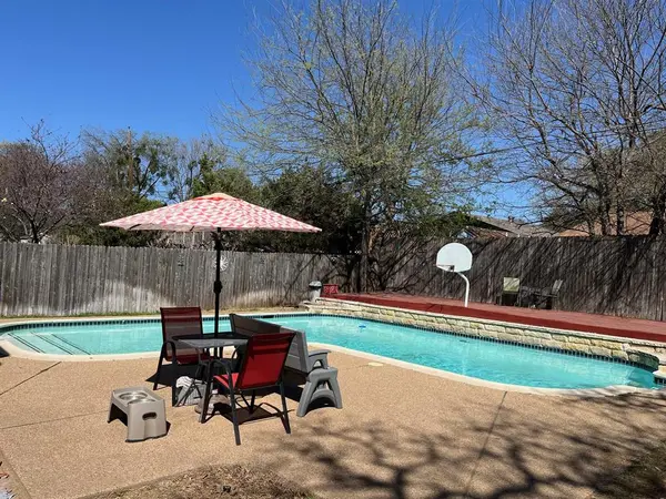 2304 Shady Brook Drive, Bedford, TX 76021