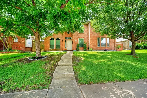 2273 Heatherdale Drive, Mesquite, TX 75150