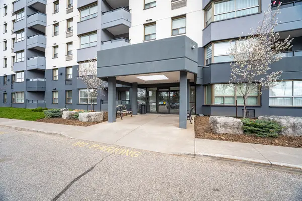 200 Jamieson Pkwy #505, Cambridge, ON N3C 4B5