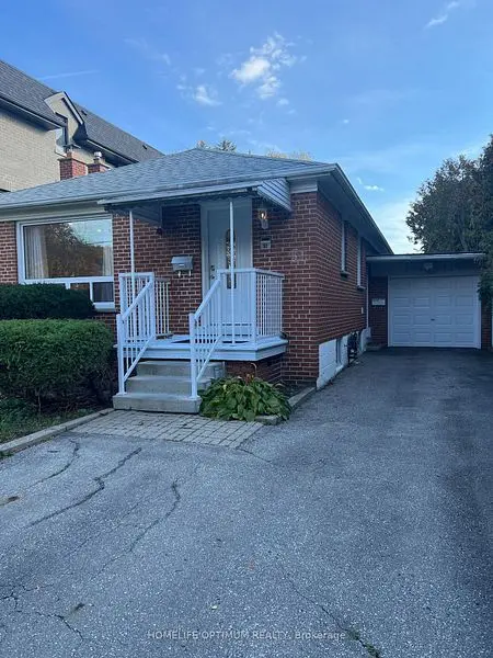 51 Northwood DR, Toronto C14, ON M2M 2J9