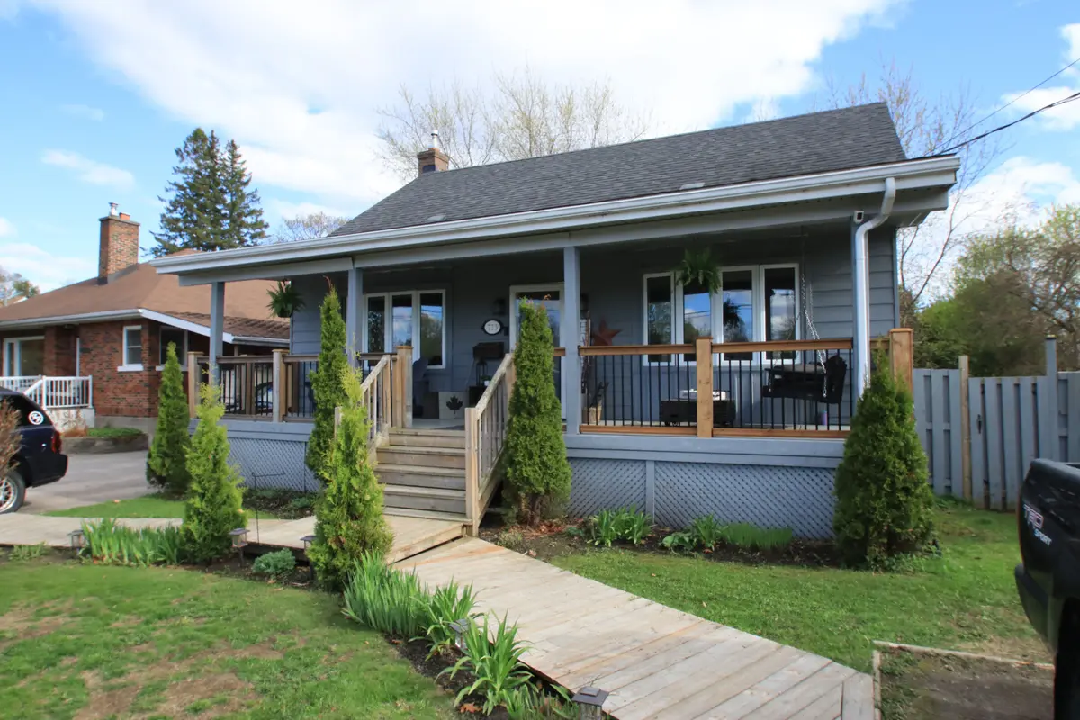 773 Scollard ST, North Bay, ON P1B 5A3
