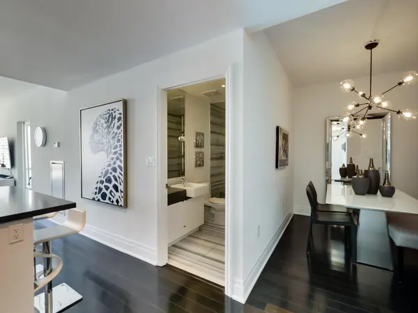 8 The Esplanade ST #3606, Toronto C08, ON M5E 0A6