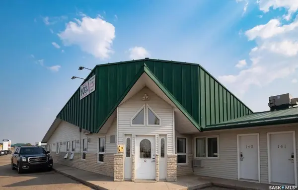 238 Sims AVENUE, Weyburn, SK S4H 2J8