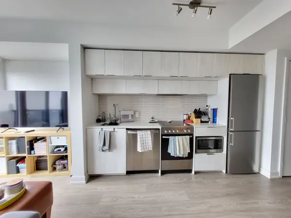 181 Dundas ST E #3308, Toronto C08, ON M5A 0N5