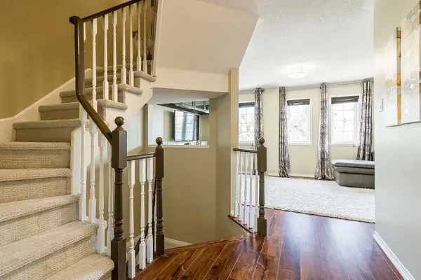 117 Gatwick DR, Oakville, ON L6H 6V2