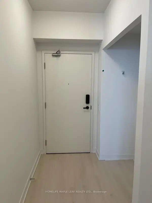 3900 Confederation Pkwy #3902, Mississauga, ON L5B 0M3