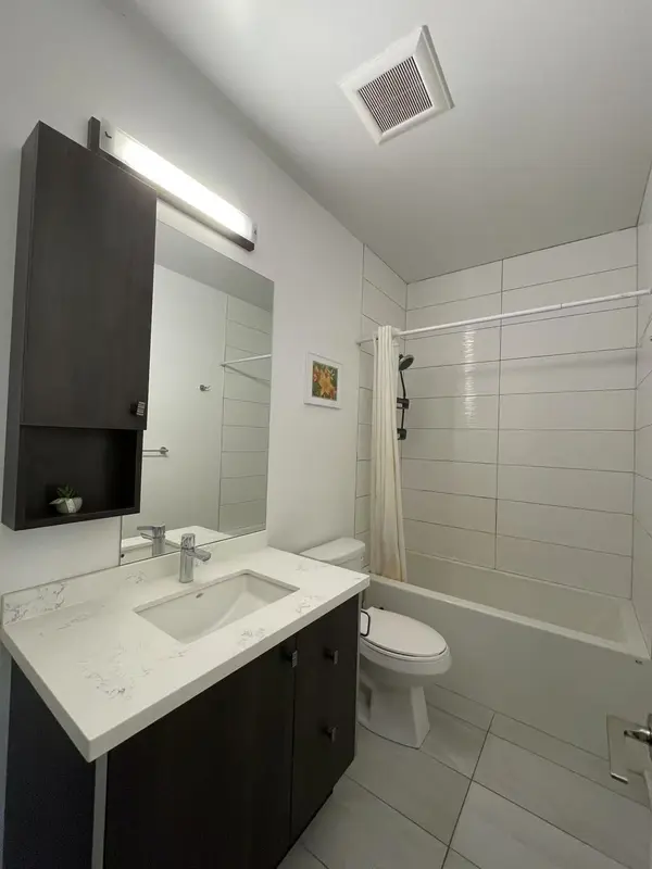 4 Mildred Temple WAY S #3C, Markham, ON L3R 5R8