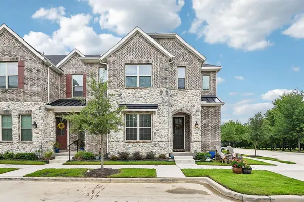 2404 Springhill Avenue, Flower Mound, TX 75028