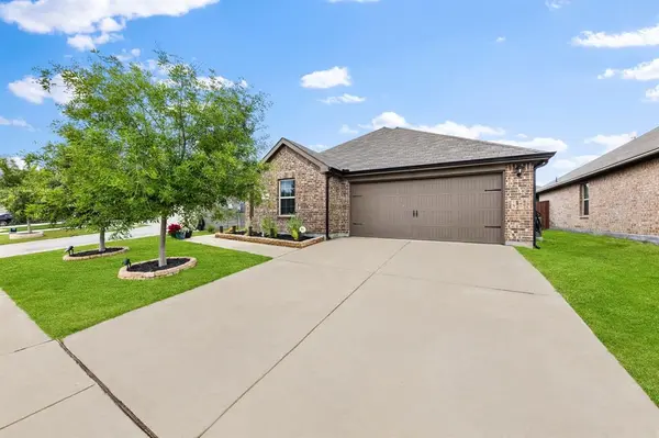 1111 Baldwin Lane, Ennis, TX 75119