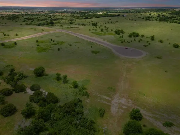 3609 Lucky Pepper Drive, Cresson, TX 76035