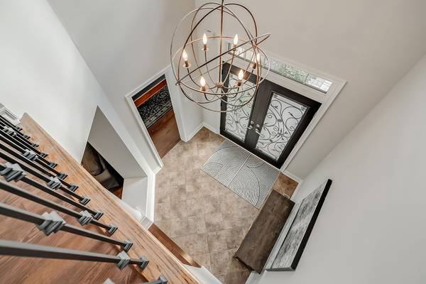 3339 Skipton LN, Oakville, ON L6M 0K3