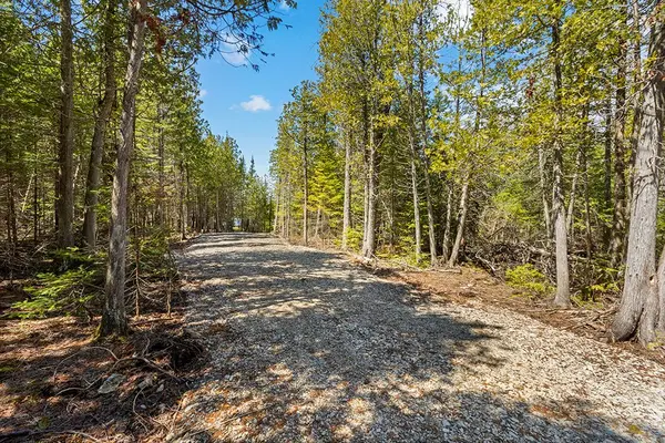 916 Dorcas Bay RD, Northern Bruce Peninsula, ON N0H 2R0