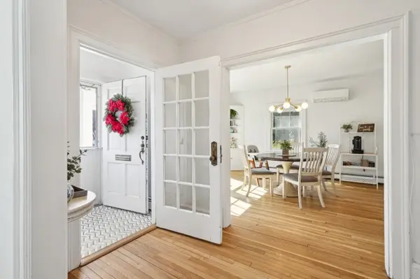 11 Pine Terrace West, Millburn Twp., NJ 07078