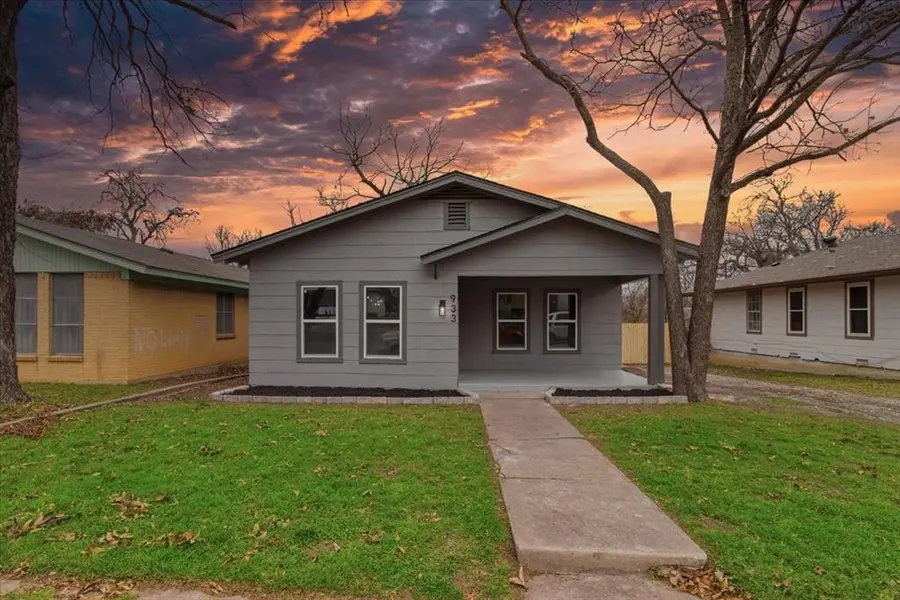 933 E Ramsey Avenue, Fort Worth, TX 76104