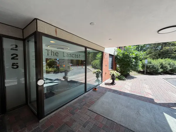 225 Alvin RD #507, Manor Park - Cardinal Glen And Area, ON K1K 4H6
