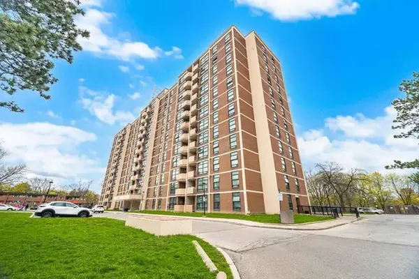 345 Driftwood AVE #1009, Toronto W05, ON M3N 2P4