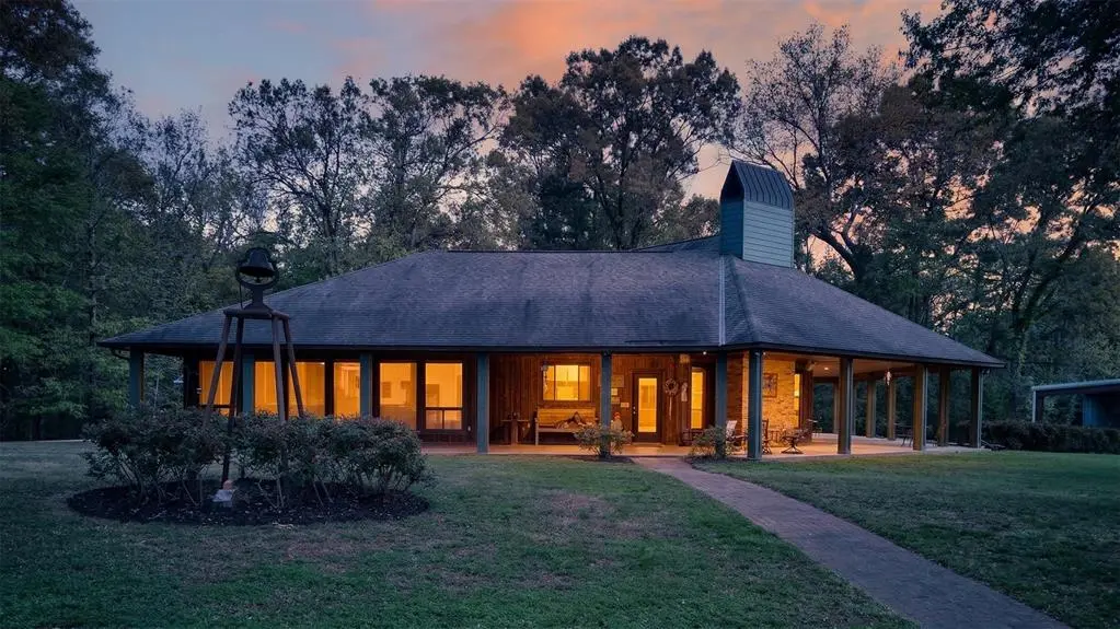 17961 Munnerlyn Chapel Road, Ida, LA 71044