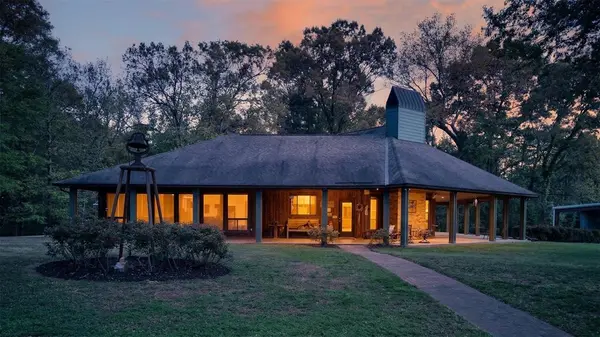 17961 Munnerlyn Chapel Road,  Ida,  LA 71044