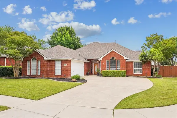 9208 Winslow Court,  North Richland Hills,  TX 76182