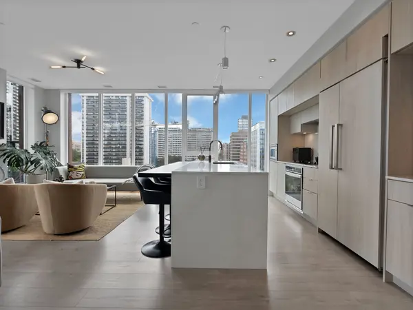 1 Belsize DR #511, Toronto C10, ON M4S 0B9