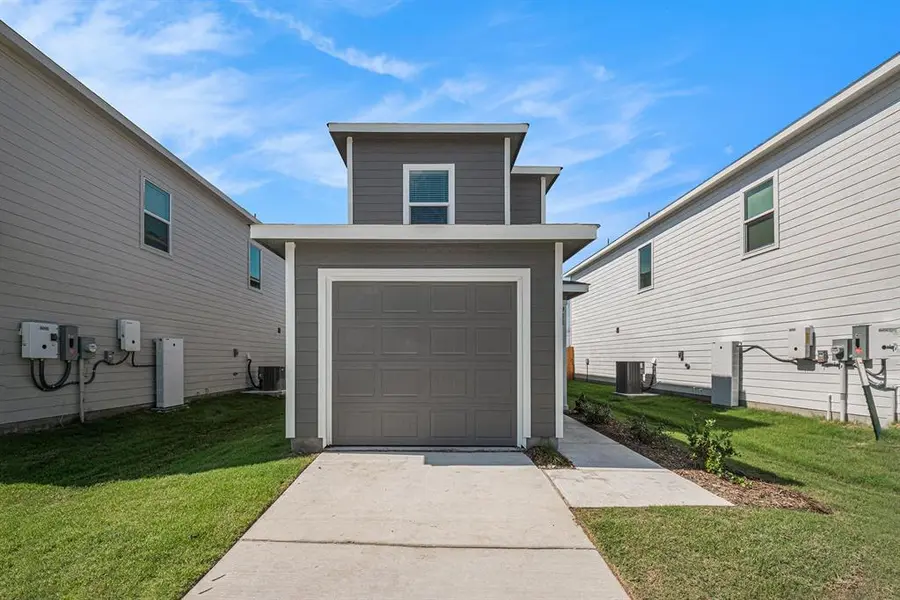911 Sandhill Crane Lane, Princeton, TX 75407