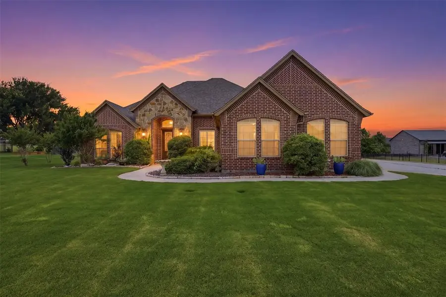 10508 Mustang Wells Drive, Fort Worth, TX 76126